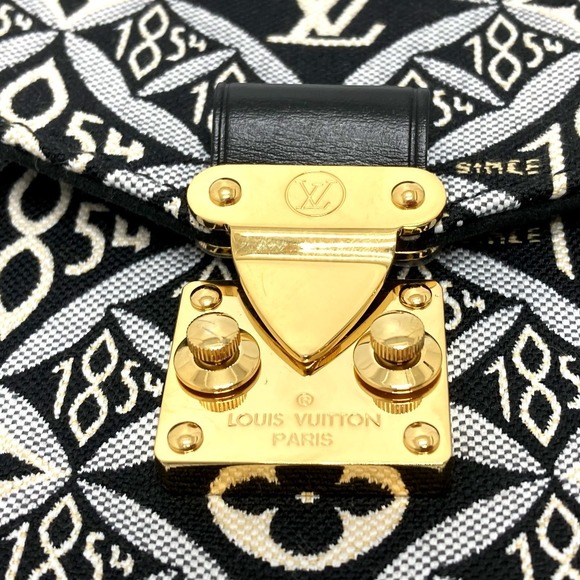 Louis Vuitton Jacquard Pochette Metis MM Shoulder Bag - Picture 3 of 8